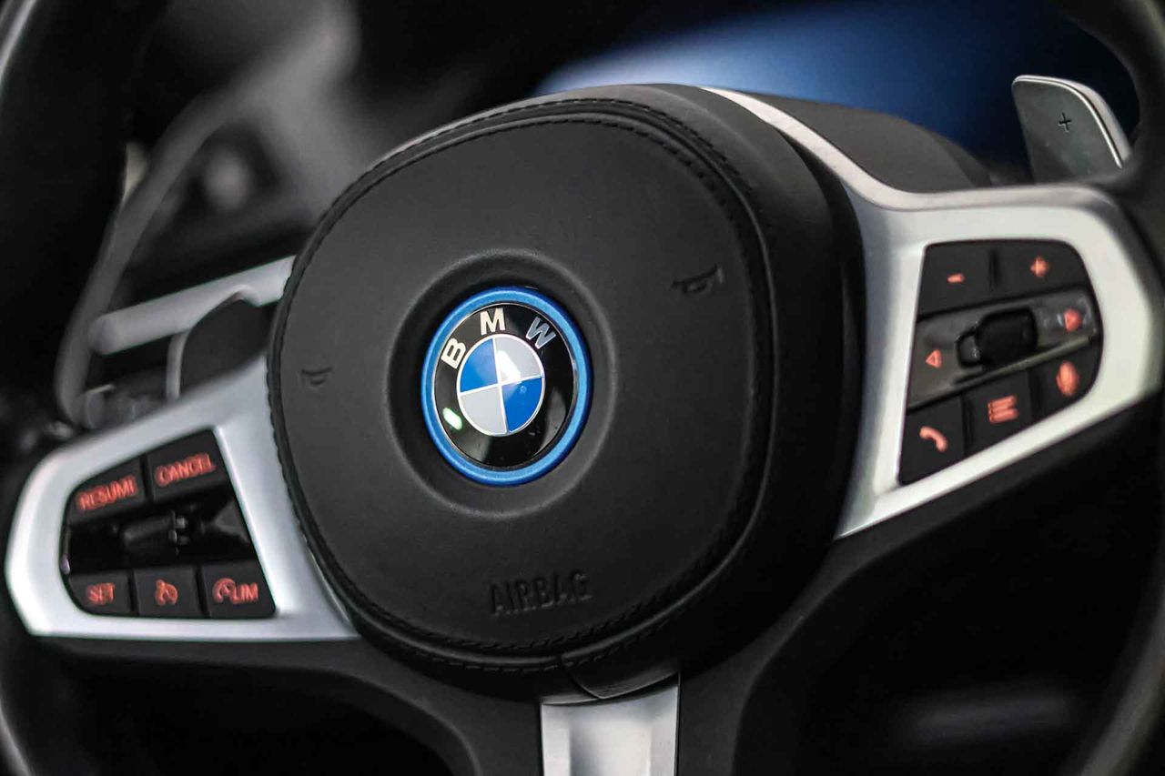 BMW X3 xDrive30e xLine **M Sport** - Foto 35