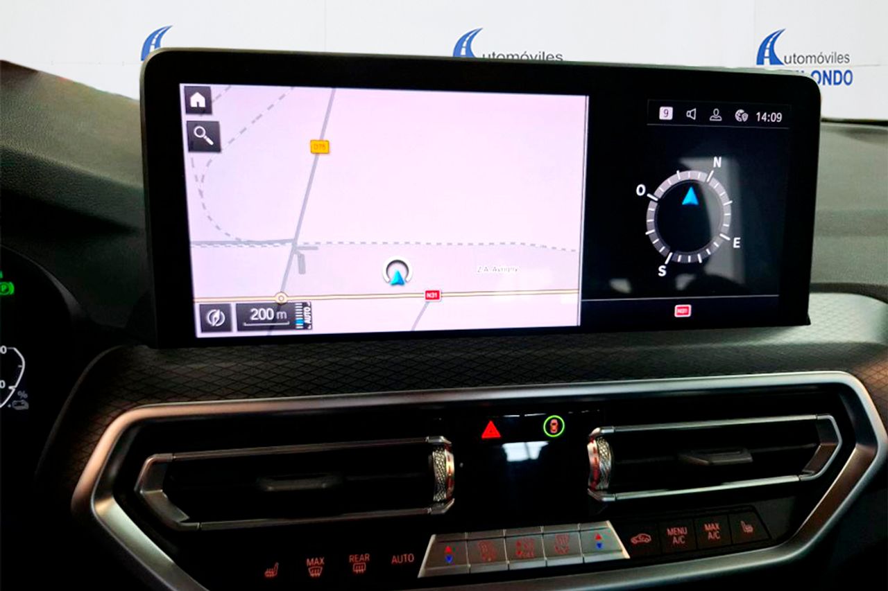 BMW X3 xDrive30e xLine **M Sport** - Foto 10