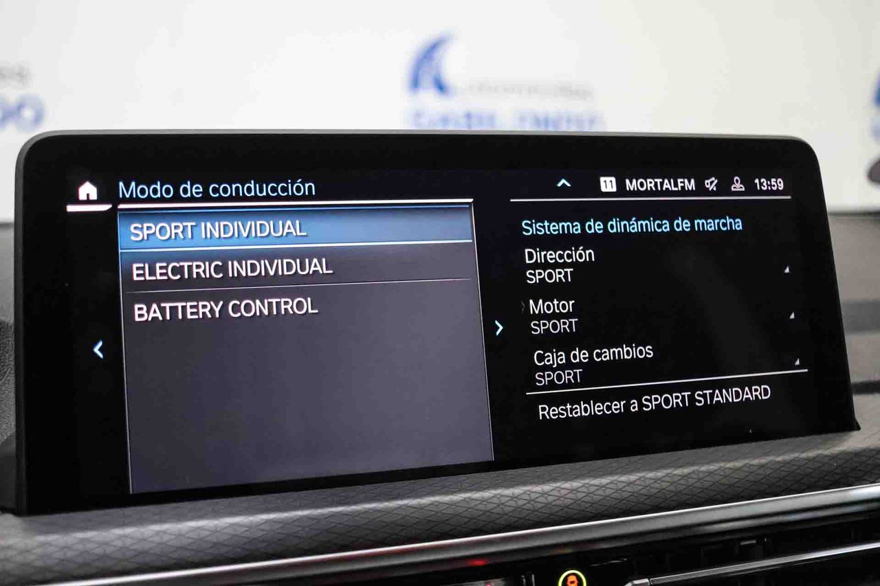 BMW X3 xDrive30e xLine **M Sport** - Foto 64