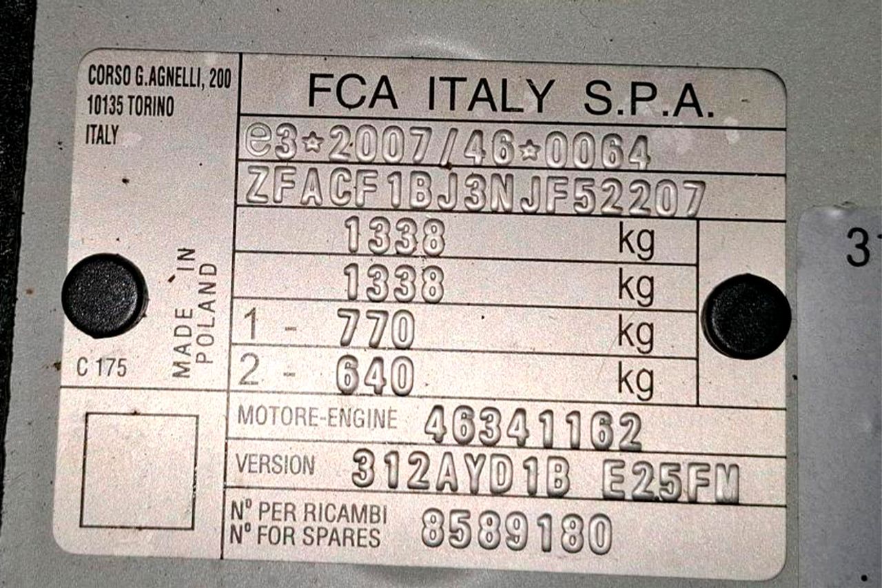 Fiat 500 Cult 1.0 Hybrid 51KW (70 CV) - Foto 5