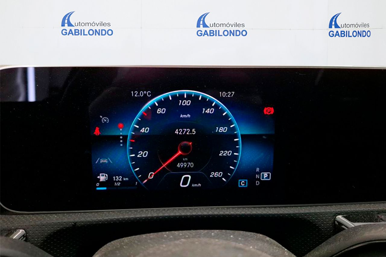 Mercedes Clase A A 200 **AMG Line** - Foto 5