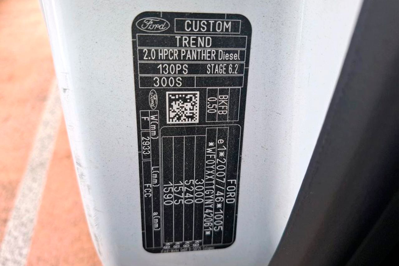 Ford Transit Custom L1H1 2.0 Ecoblue Trend Business  - Foto 6