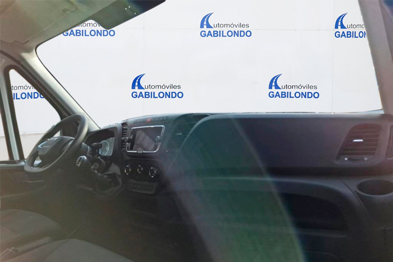 Iveco Daily L4H2 2.3 35S14H  - Foto 4