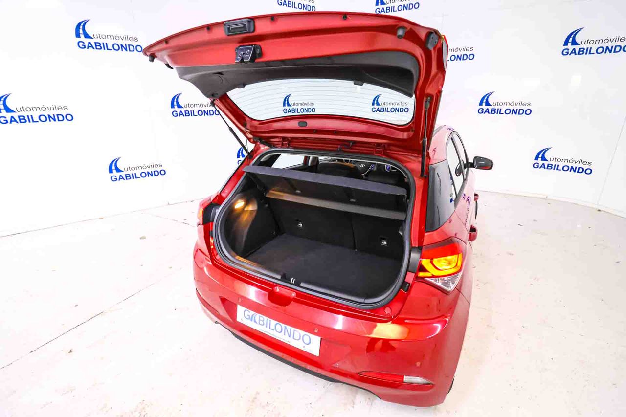 Hyundai i20 1.1 CRDi Essence - Foto 47