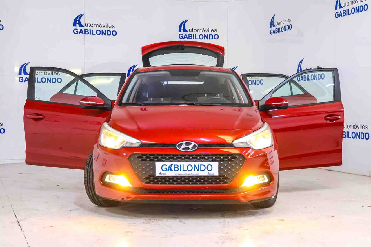 Hyundai i20 1.1 CRDi Essence - Foto 22