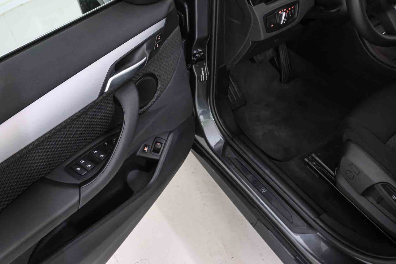 BMW X1 xDrive25e Business Design - Foto 32