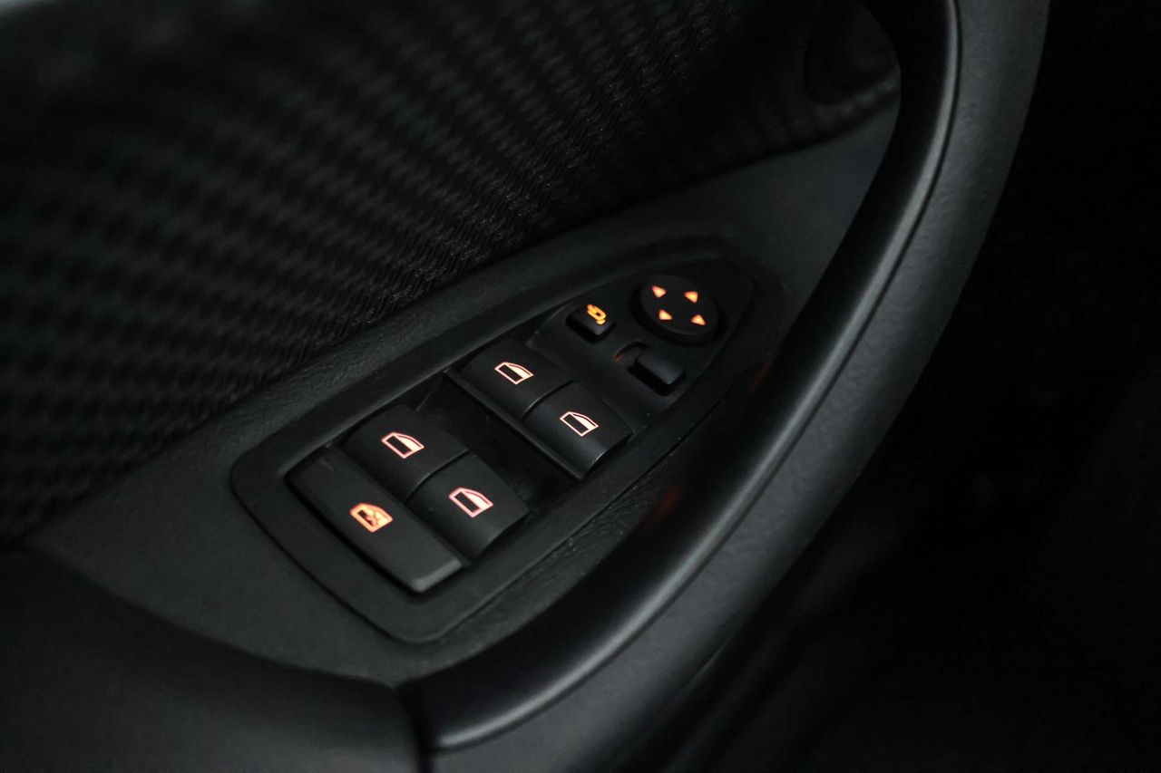 BMW X1 xDrive25e Business Design - Foto 33