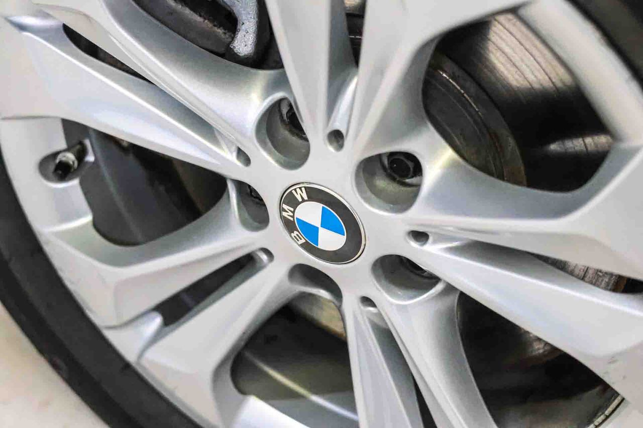 BMW X1 xDrive25e Business Design - Foto 23