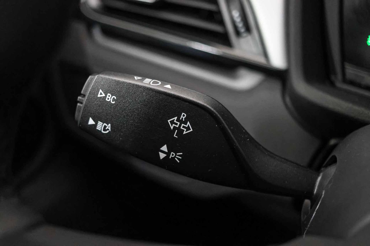 BMW X1 xDrive25e Business Design - Foto 41