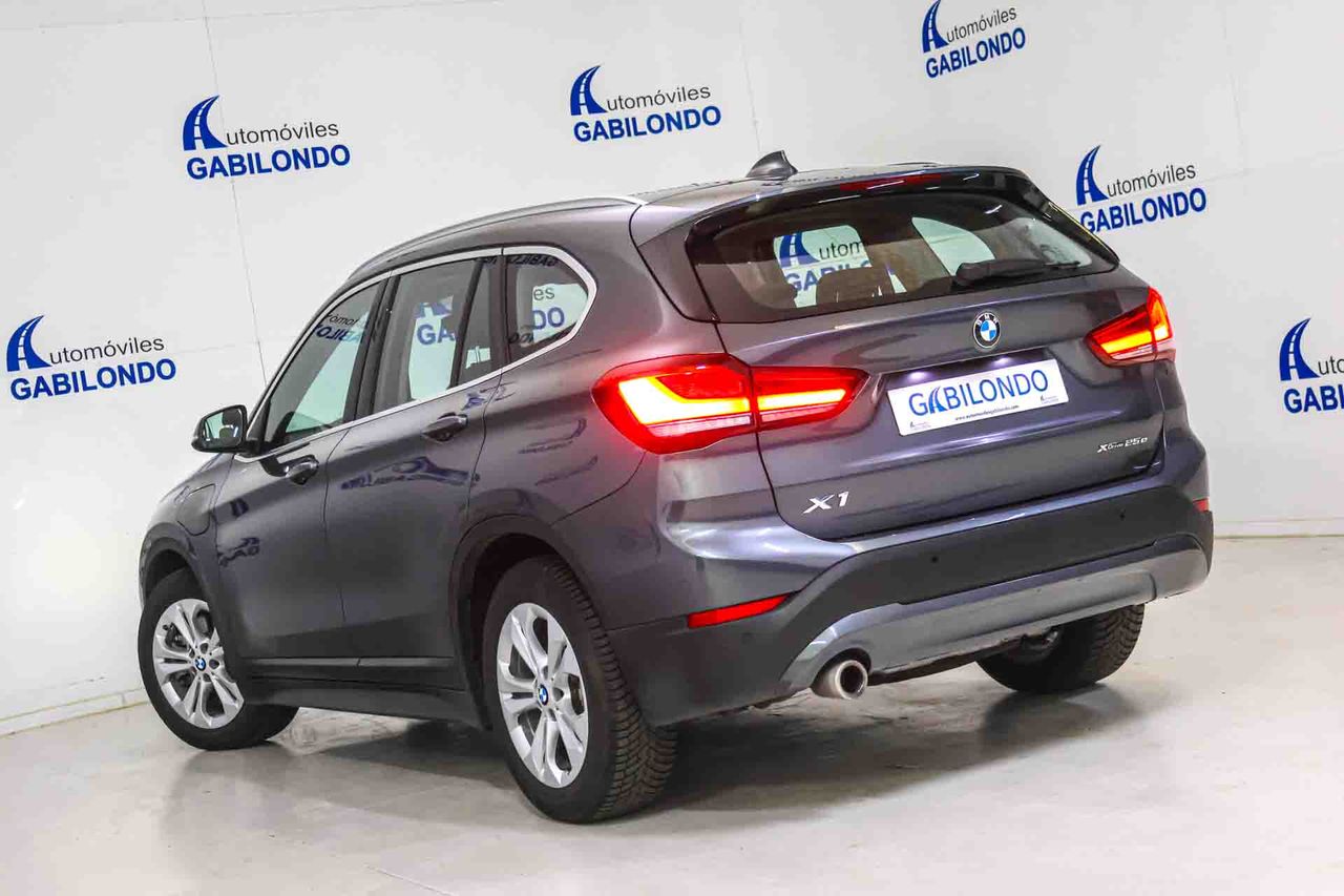 BMW X1 xDrive25e Business Design - Foto 17