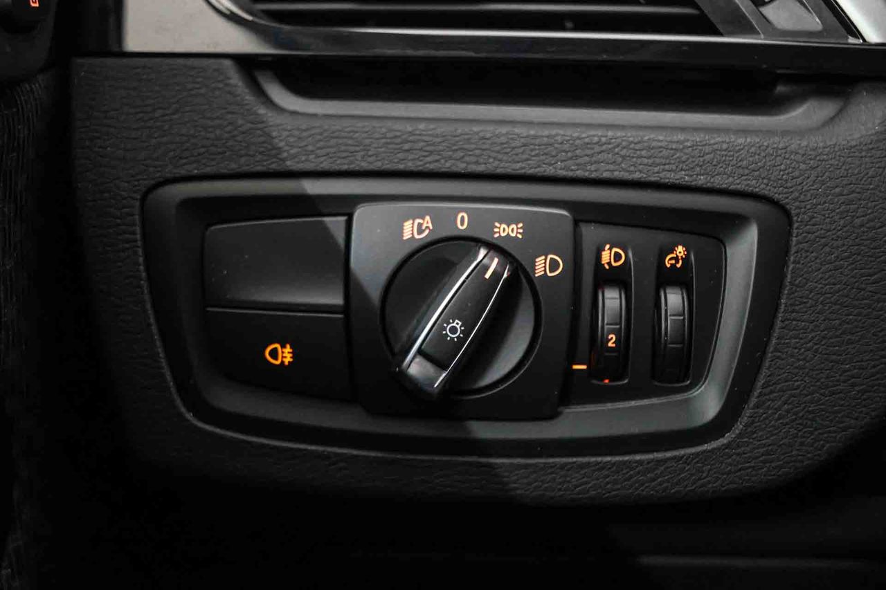 BMW X1 xDrive25e Business Design - Foto 34