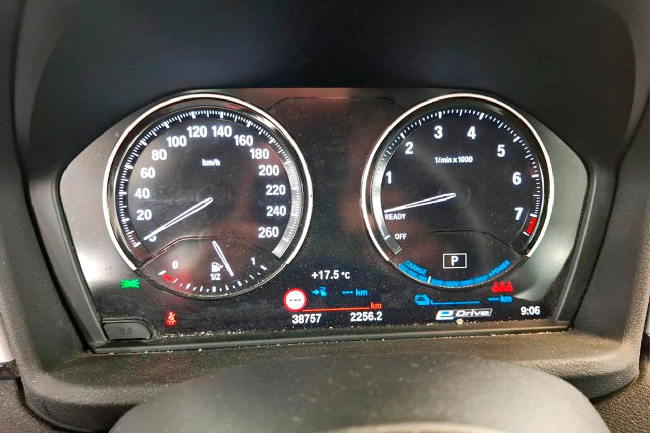 BMW X1 xDrive25e Business Design - Foto 5