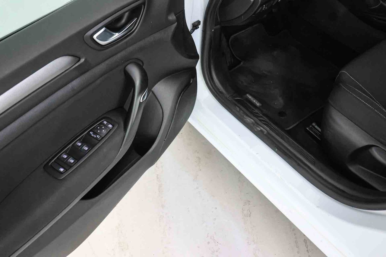 Renault Megane S.T. Business E-TECH Híbrido ench. 117kW - Foto 29