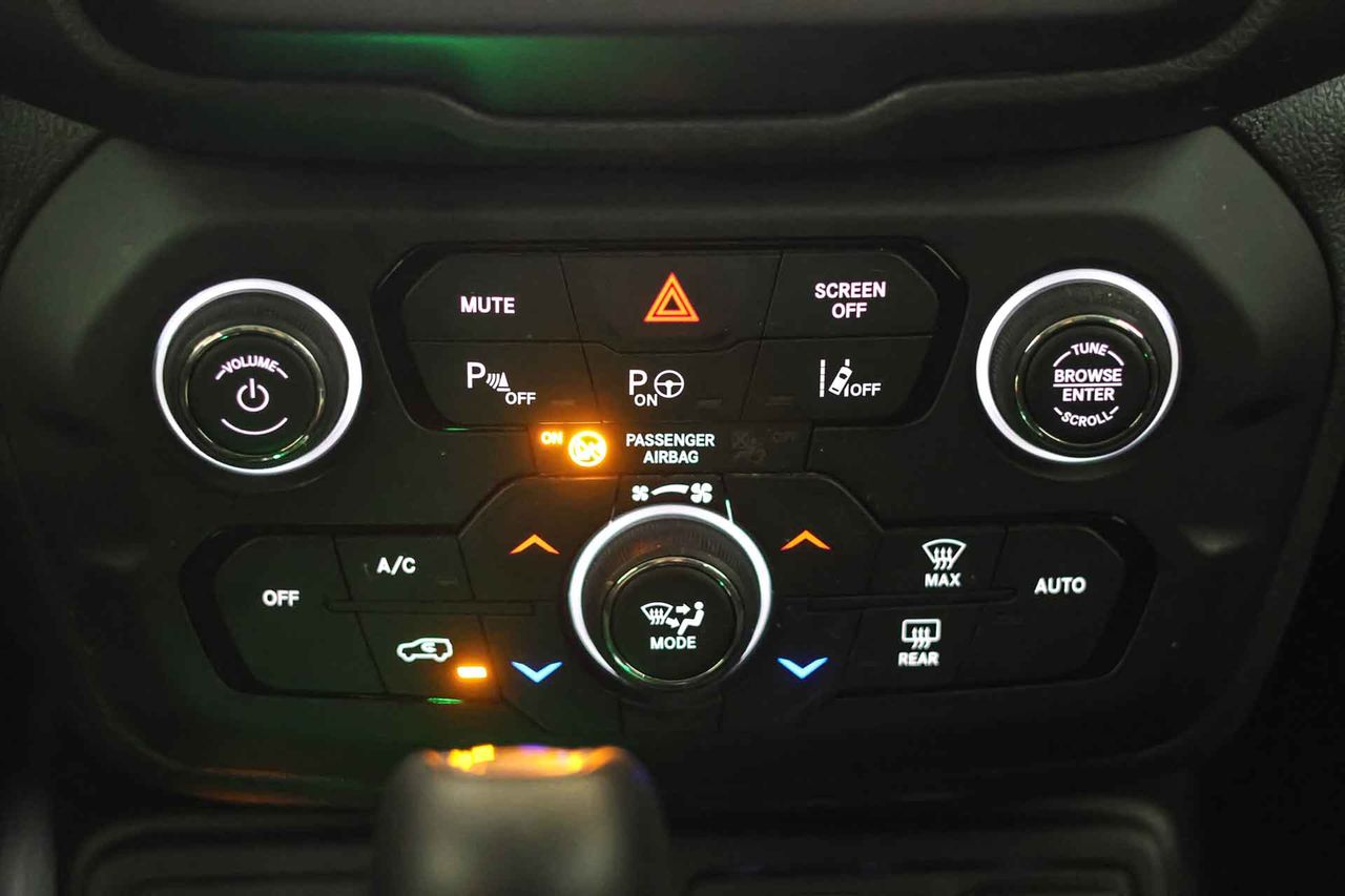 Jeep Renegade 4xe 1.3 PHEV 140 kW(190CV) Limited AT - Foto 48