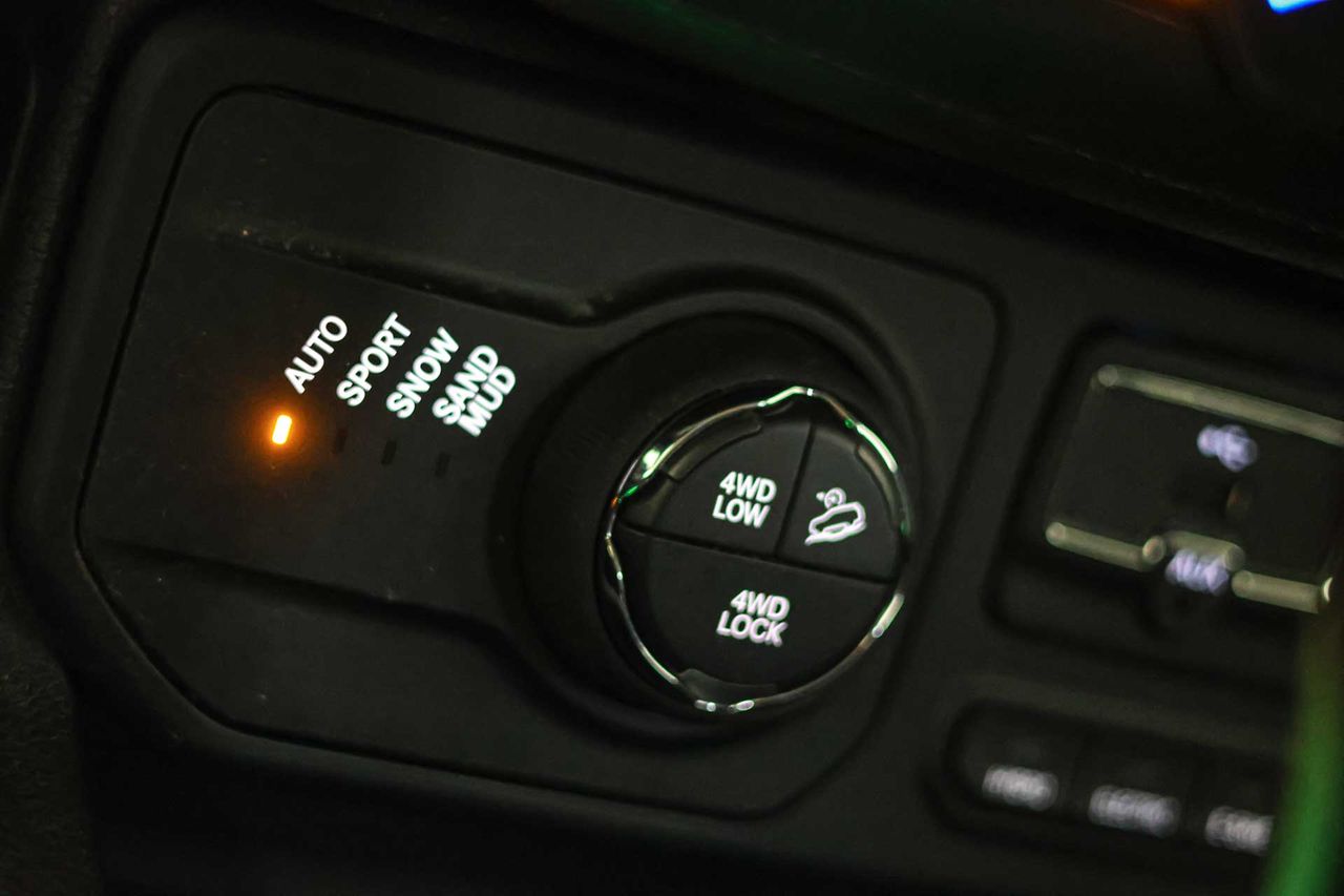 Jeep Renegade 4xe 1.3 PHEV 140 kW(190CV) Limited AT - Foto 46