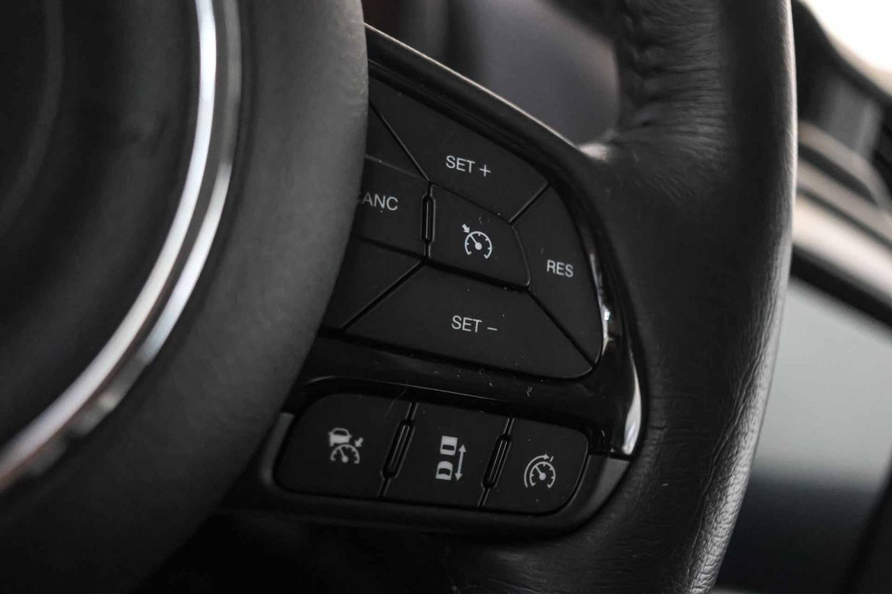 Jeep Renegade 4xe 1.3 PHEV 140 kW(190CV) Limited AT - Foto 39