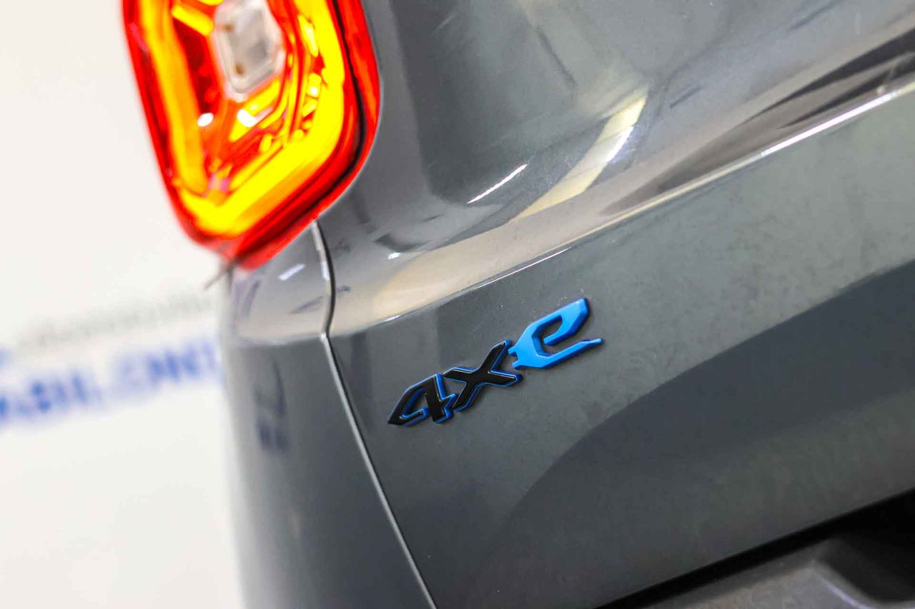 Jeep Renegade 4xe 1.3 PHEV 140 kW(190CV) Limited AT - Foto 17