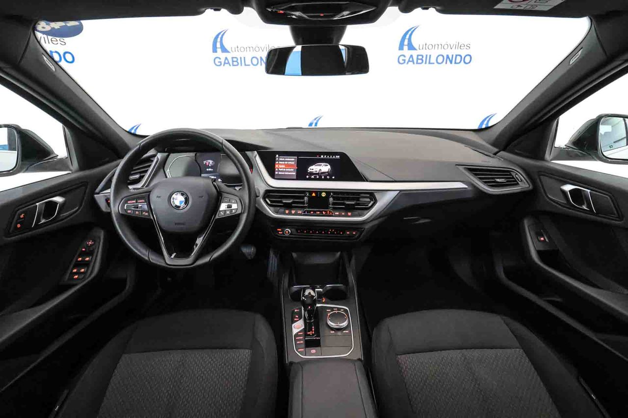 BMW Serie 1 118i Auto. - Foto 31