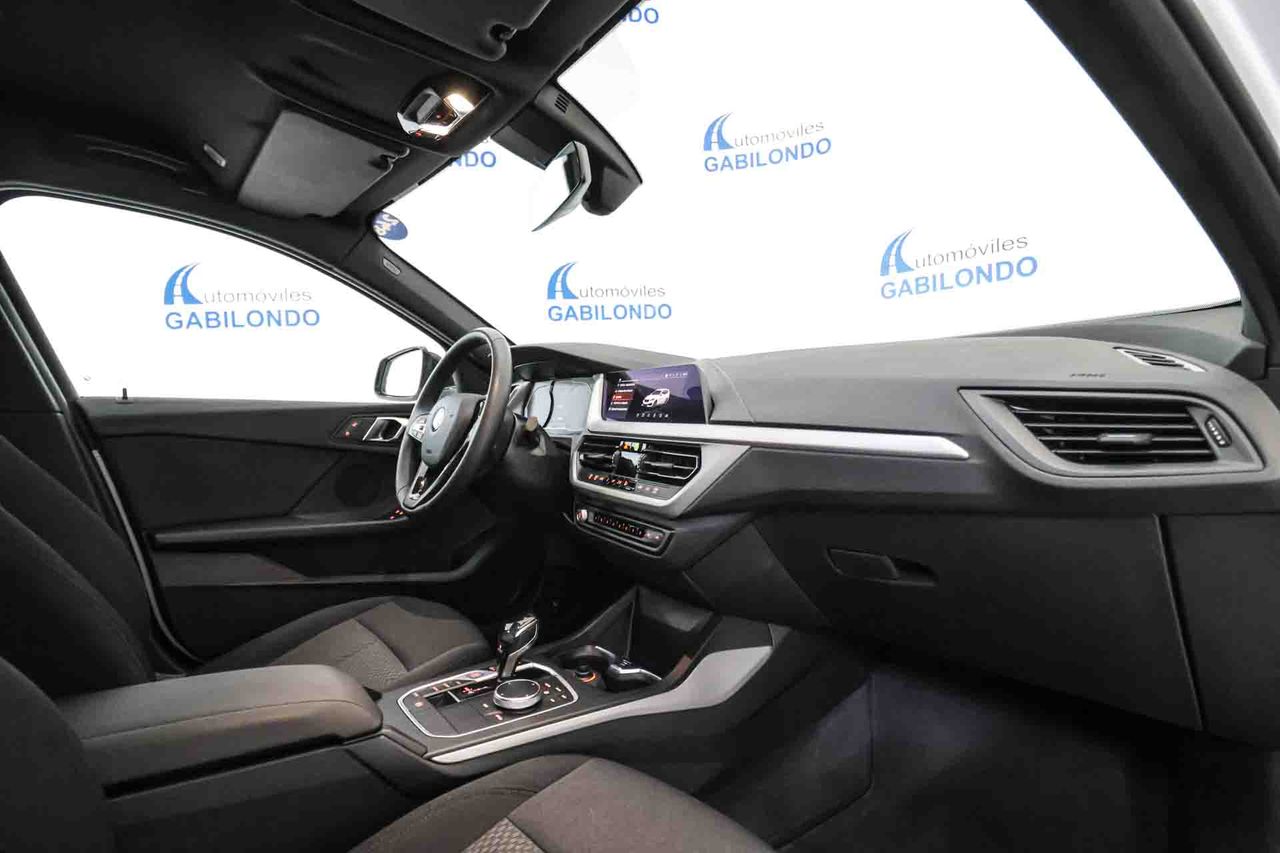 BMW Serie 1 118i Auto. - Foto 47