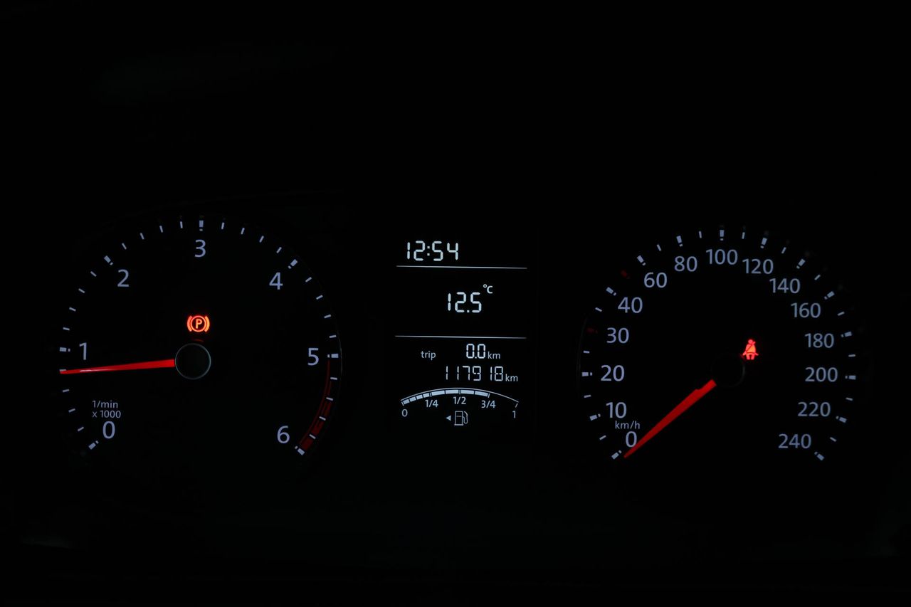 Volkswagen Transporter T6 2.0TDI L1H2  - Foto 41