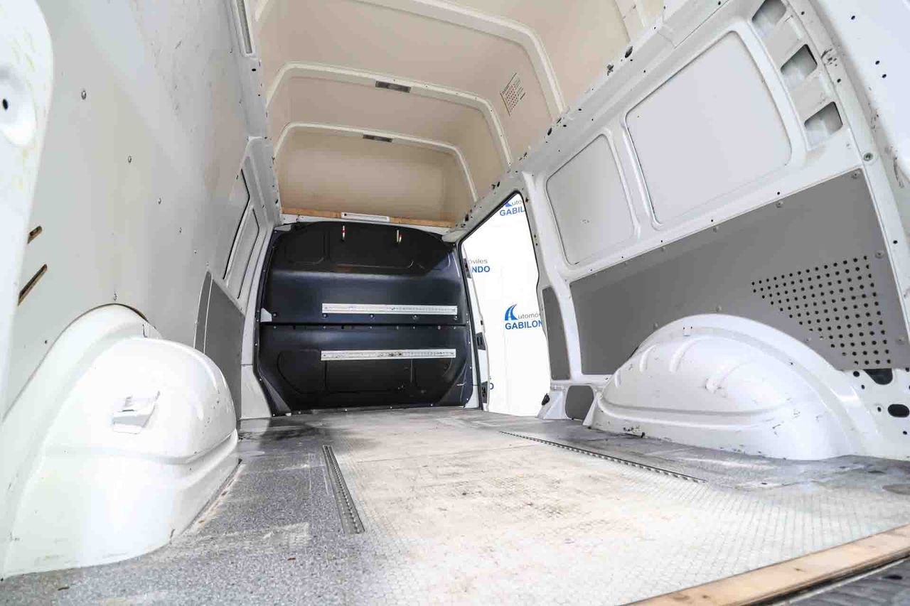 Volkswagen Transporter T6 2.0TDI L1H2  - Foto 25