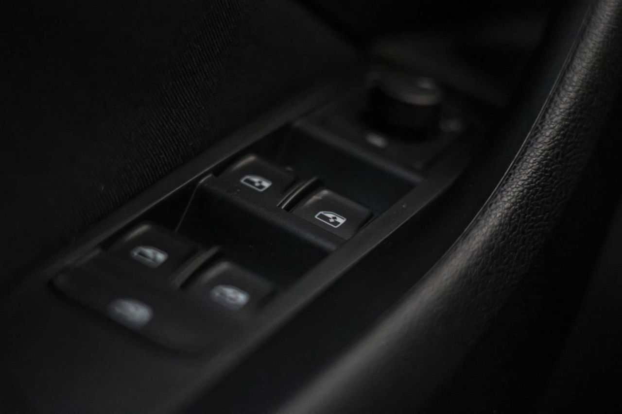 Skoda Kamiq 1.0 TSI 81kW (110CV) DSG AMBITION - Foto 27