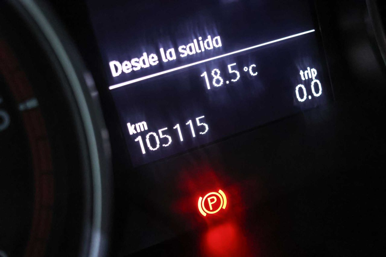 Volkswagen Crafter 30 Furgón BM 2.0 TDI L3H2  - Foto 7