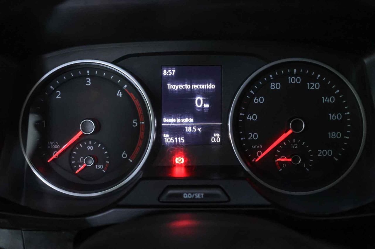 Volkswagen Crafter 30 Furgón BM 2.0 TDI L3H2  - Foto 34