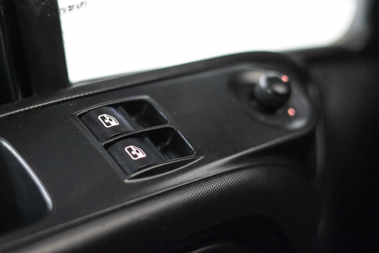 Iveco Daily 35S15 Chasis Cabina Simple - Foto 24