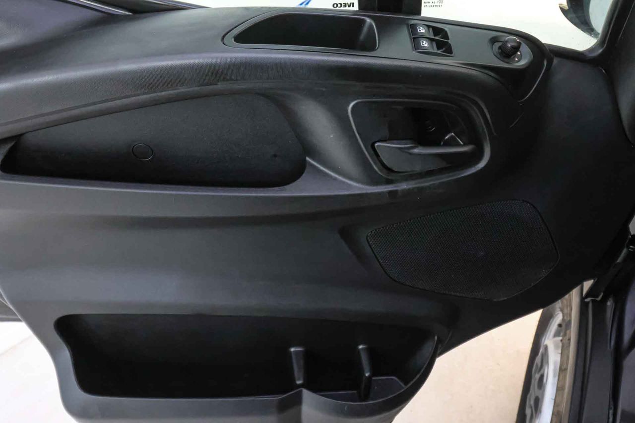 Iveco Daily 35S15 Chasis Cabina Simple - Foto 23