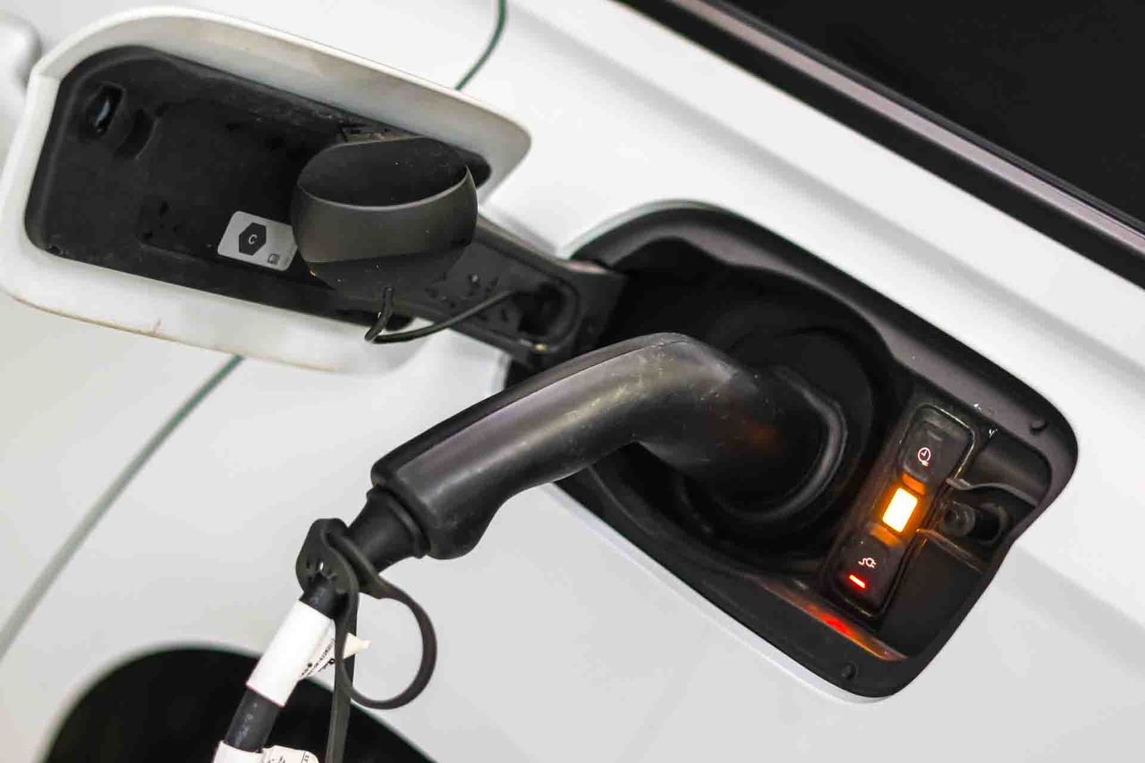 Audi A6 Avant 55 TFSIe quattro Competition - Foto 10