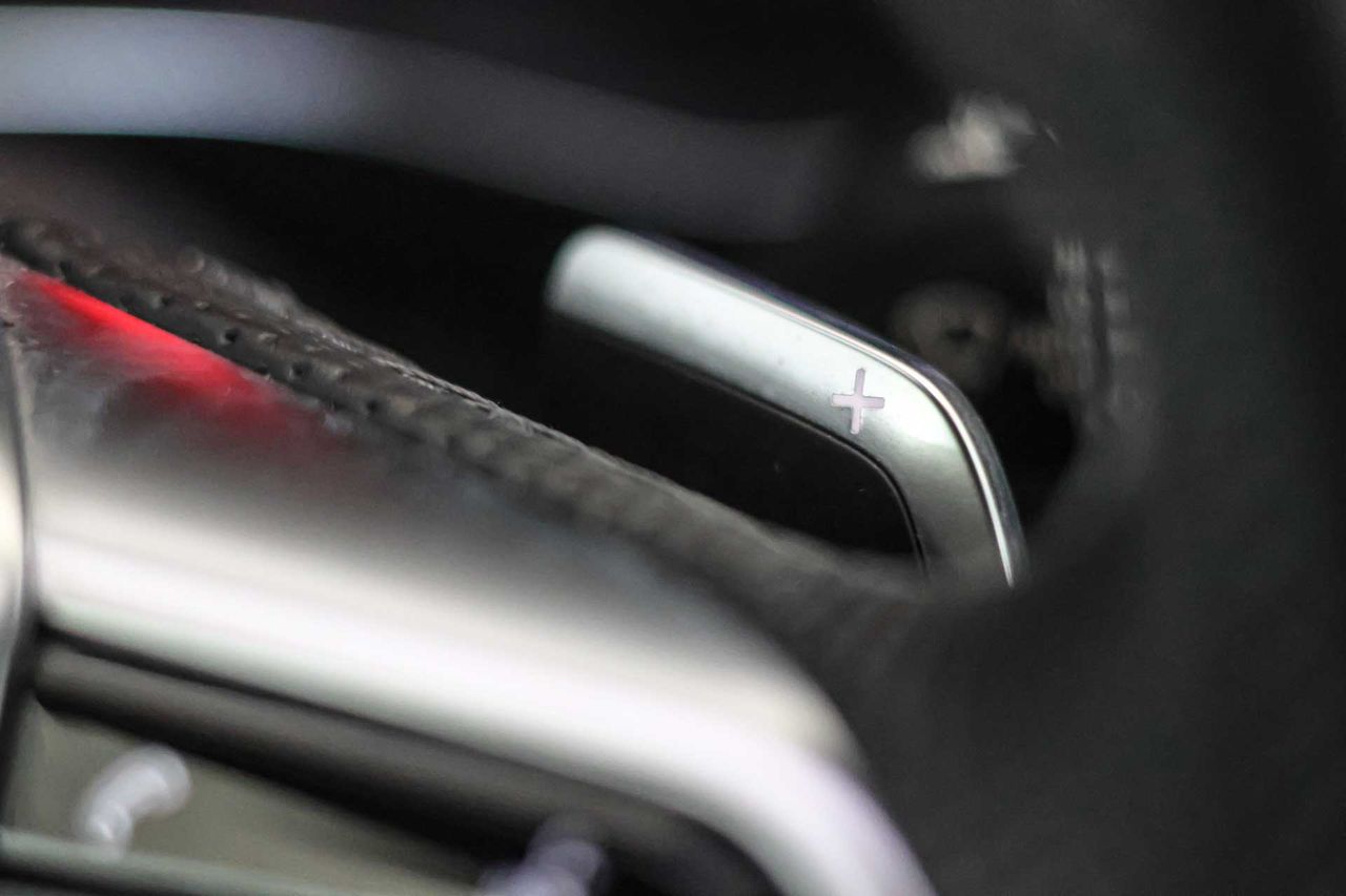 Audi A6 Avant 55 TFSIe quattro Competition - Foto 44