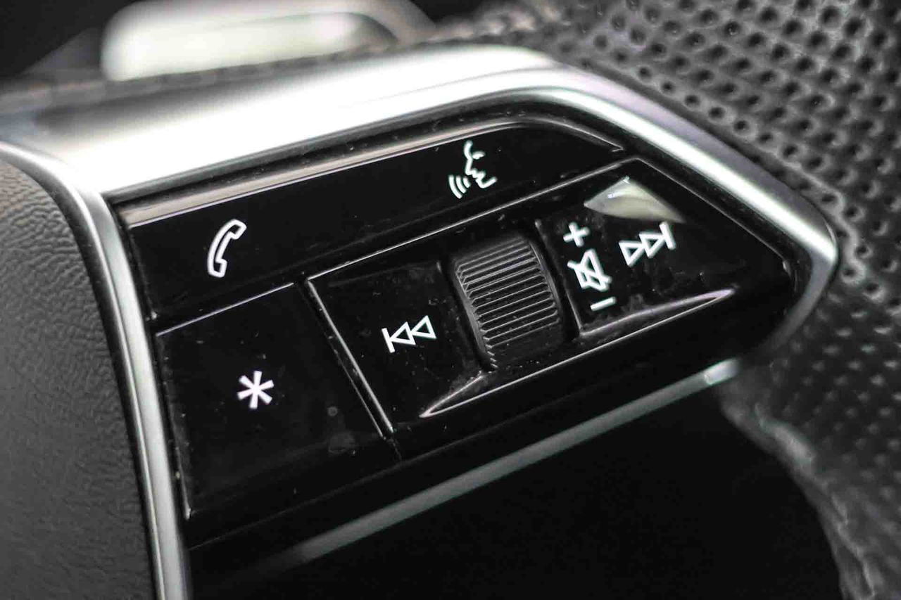 Audi A6 Avant 55 TFSIe quattro Competition - Foto 42