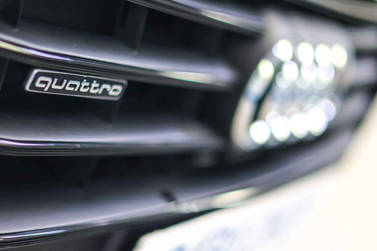 Audi A6 Avant 55 TFSIe quattro Competition - Foto 11