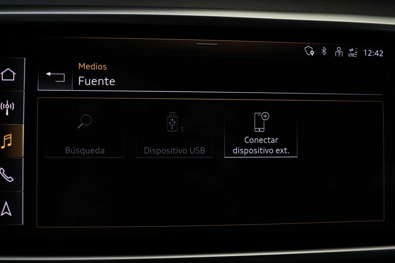 Audi A6 Avant 55 TFSIe quattro Competition - Foto 69