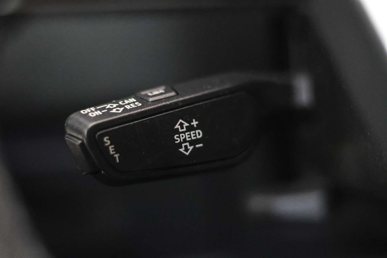 Audi A6 Avant 55 TFSIe quattro Competition - Foto 41