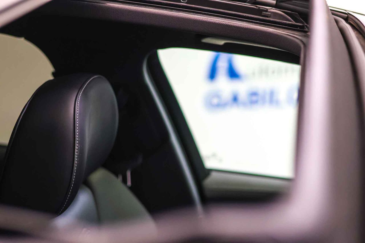 Audi A6 Avant 55 TFSIe quattro Competition - Foto 17