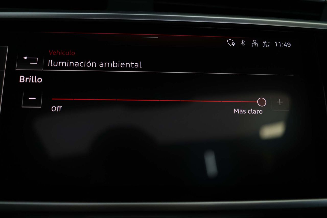 Audi A6 Avant 55 TFSIe quattro Competition - Foto 71