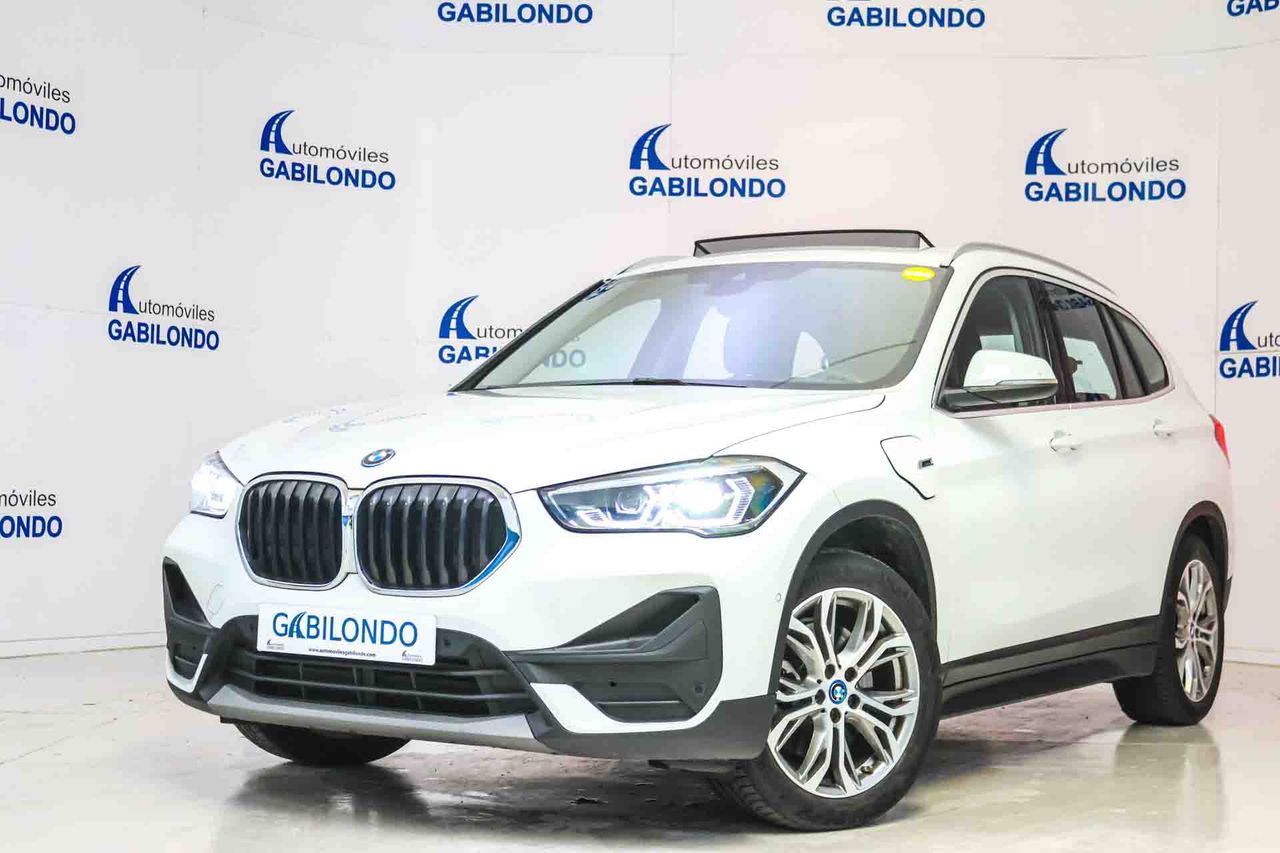 BMW X1 xDrive25e **Techo panorámico** - Foto 13