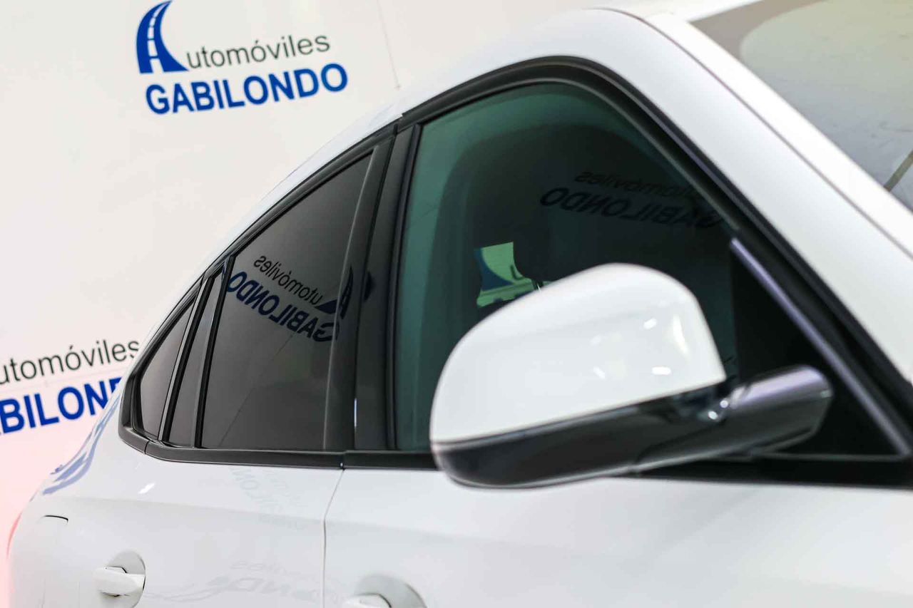 BMW X6 xDrive30d - Foto 24