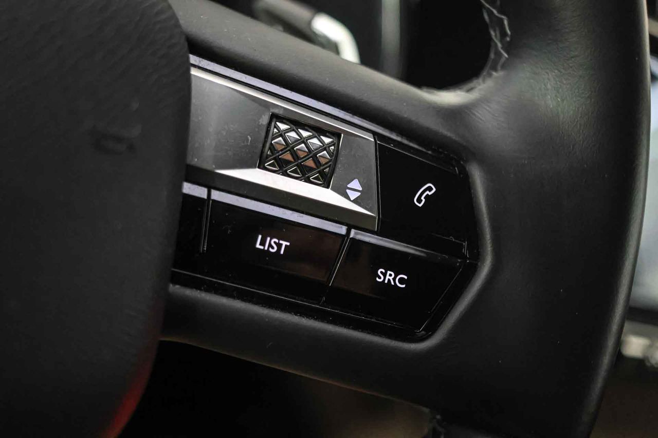 DS DS 7 1.6 E-Tense 225 GRAND CHIC Auto - Foto 38