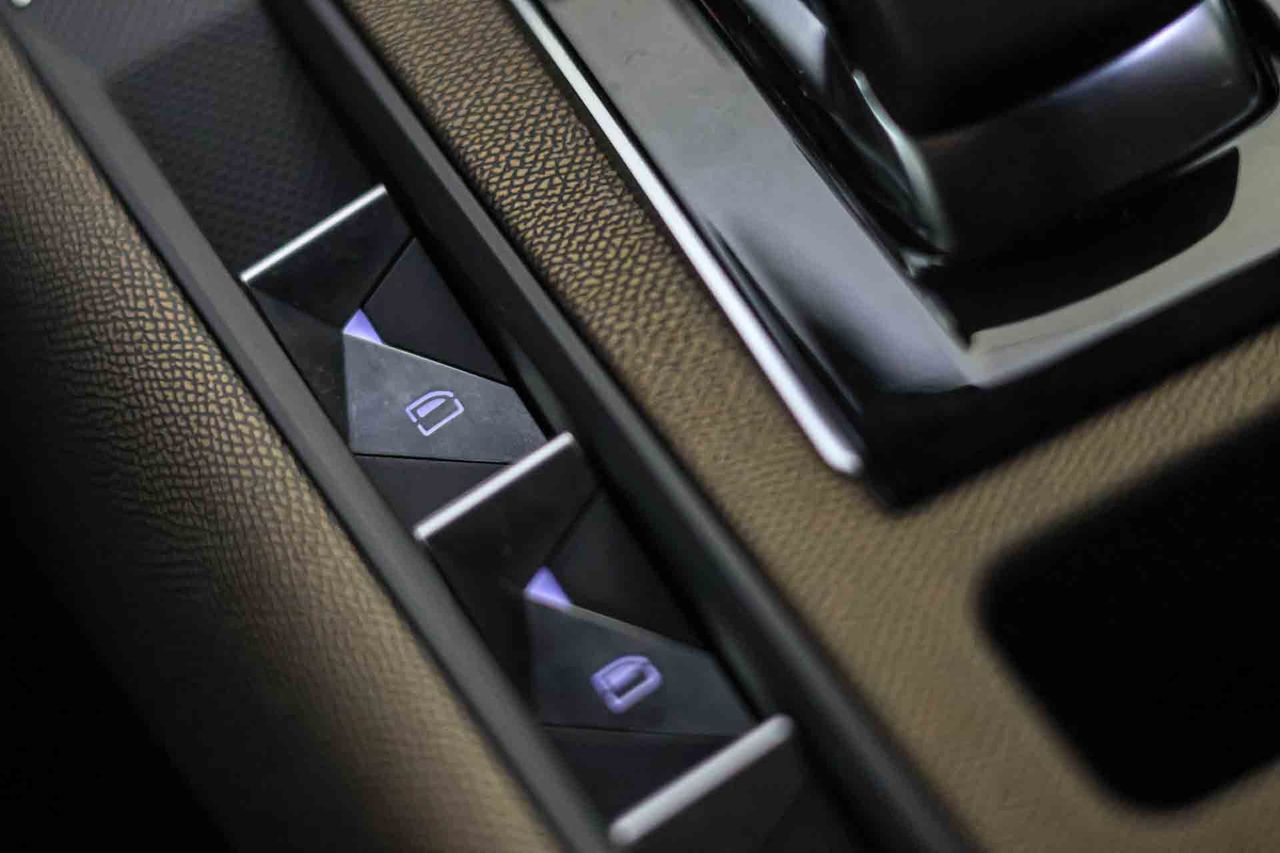 DS DS 7 1.6 E-Tense 225 GRAND CHIC Auto - Foto 45