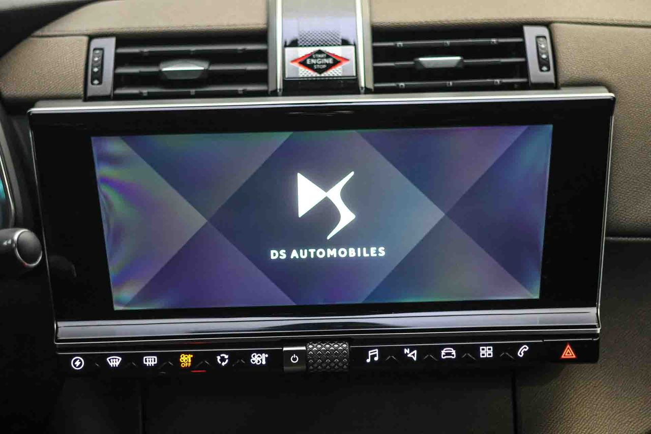 DS DS 7 1.6 E-Tense 225 GRAND CHIC Auto - Foto 48