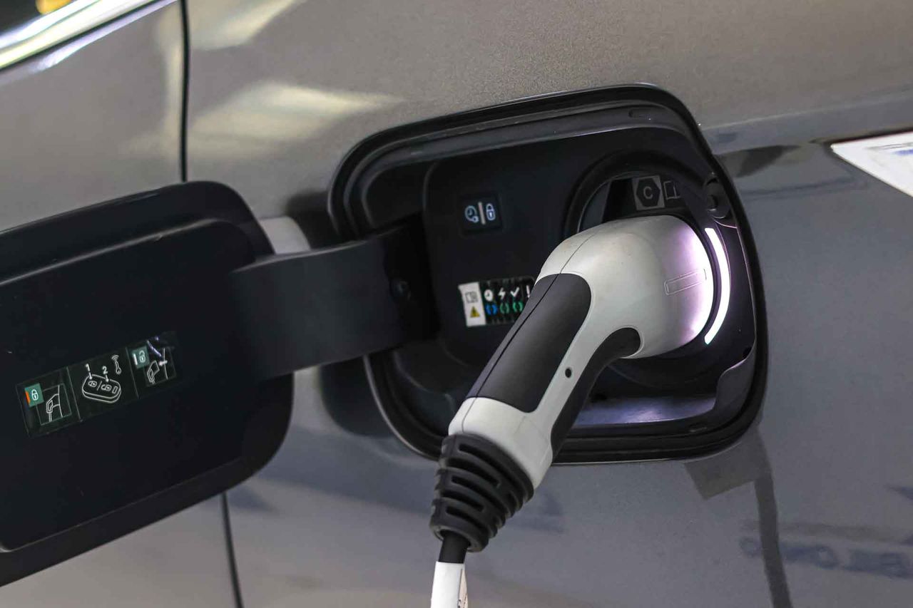 DS DS 7 1.6 E-Tense 225 GRAND CHIC Auto - Foto 9