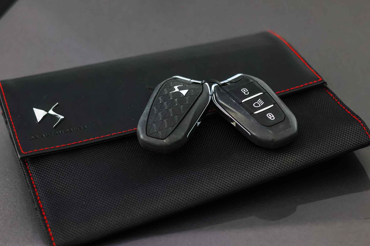 DS DS 7 1.6 E-Tense 225 GRAND CHIC Auto - Foto 65