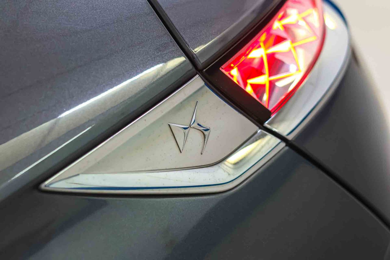 DS DS 7 1.6 E-Tense 225 GRAND CHIC Auto - Foto 23