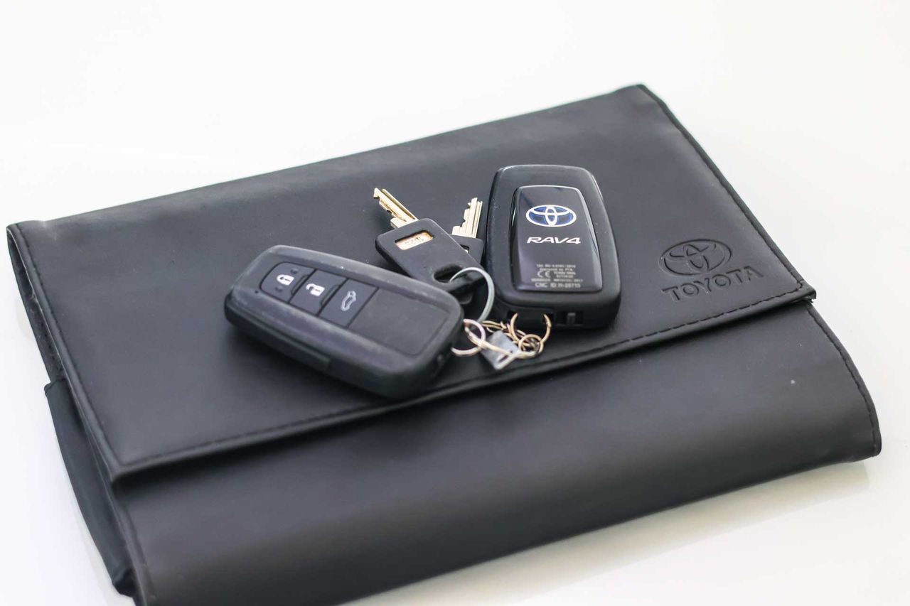 Toyota Rav4 2.5l 220H Business 4WD - Foto 58