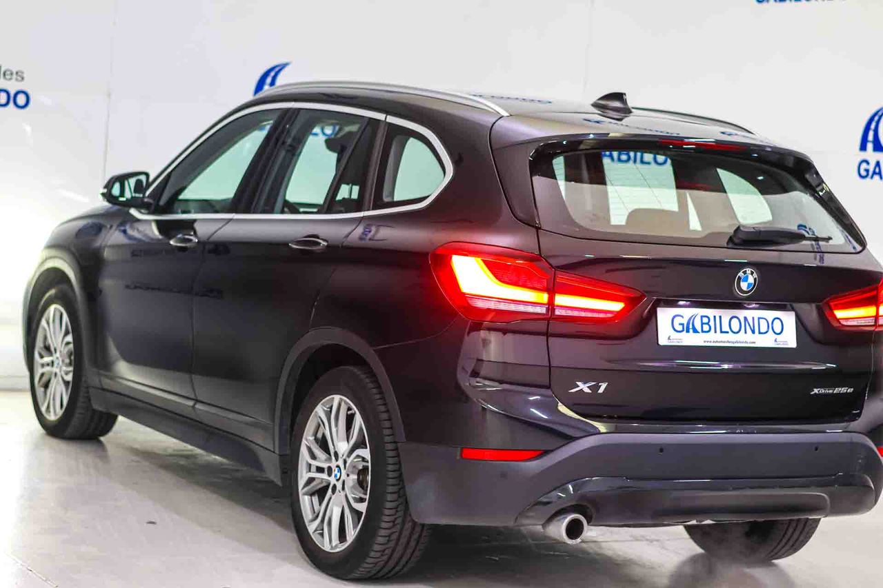 BMW X1 xDrive25e - Foto 30
