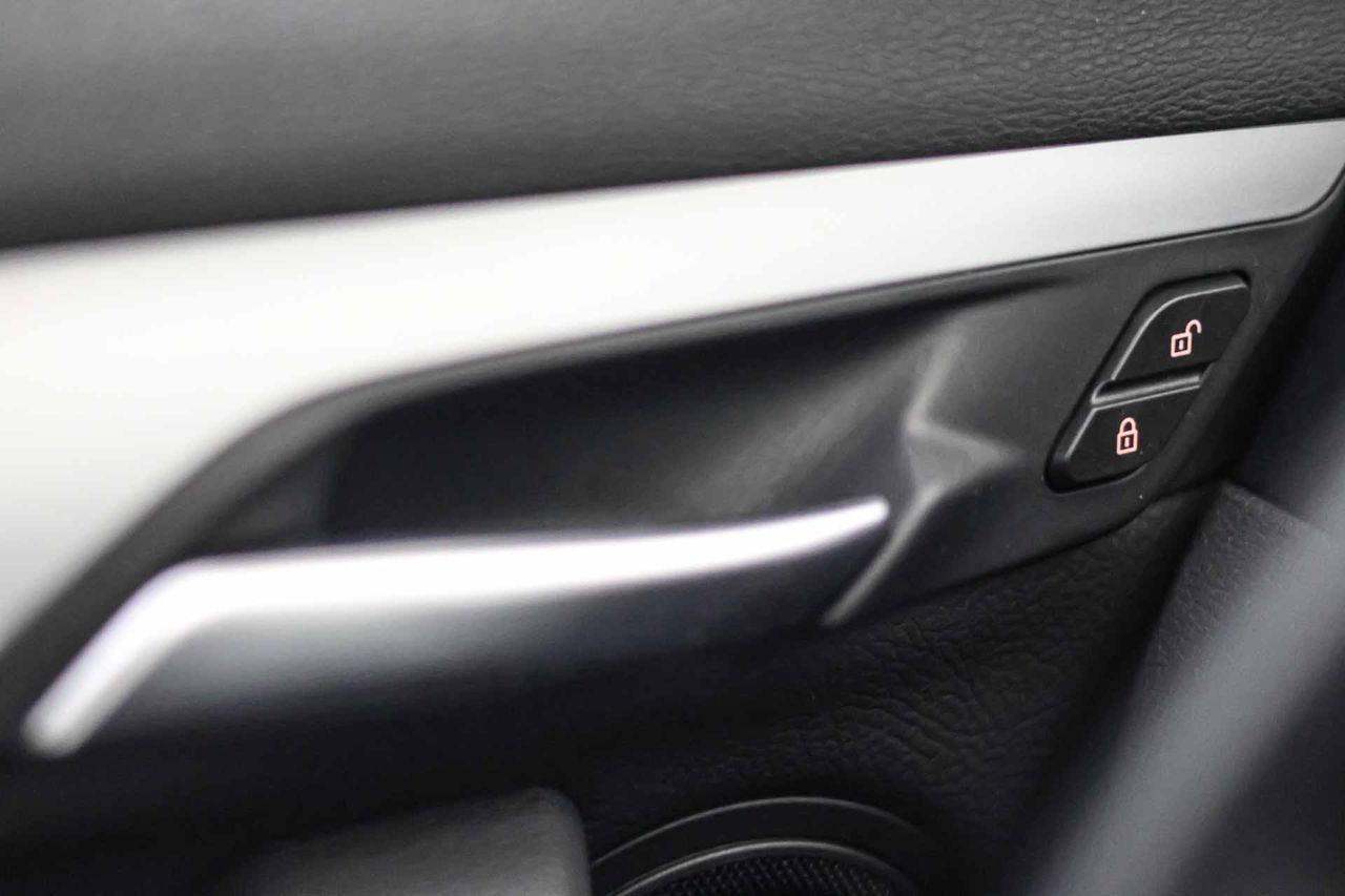 BMW X1 xDrive25e - Foto 35