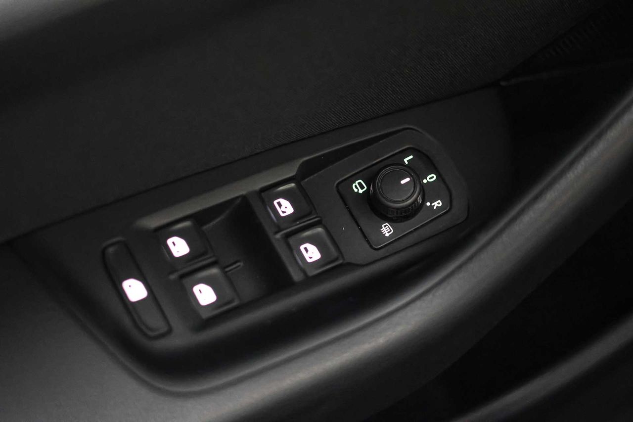 Volkswagen Passat Variant Business 2.0 TDI 110kW - Foto 30